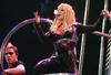 Britney Spears trpi za poškodbo živcev, bolečine si lajša s plesom
