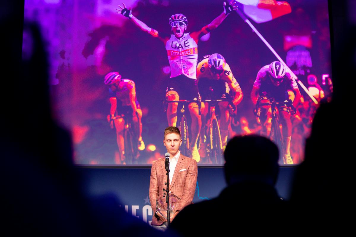 Med 16 zmagami pretekle sezone je Tadej Pogačar poudaril slavje v 7. etapi Dirke po Franciji na La Planche des Belles Filles, na dan ko je  delovati začela njegova fundacija za raziskave raka. Foto: www.alesfevzer.com