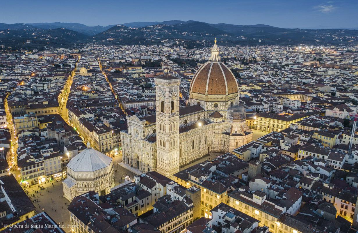 Firence bodo v soboto, 29. junija 2024, prizorišče starta naslednje Dirke po Franciji. Cilje prvih treh etap gostijo Rimini, Bologna in Torino. Foto: EPA