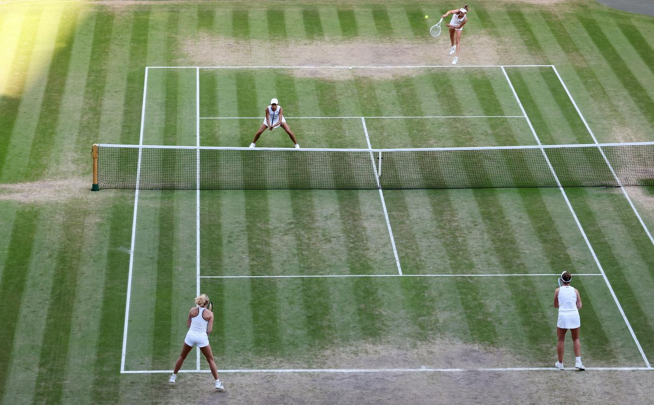 Wimbledon je umaknil prepoved nastopanja za Ruse in Beloruse. Foto: EPA