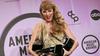 Taylor Swift na podelitvi ameriških glasbenih nagrad pometla s konkurenco