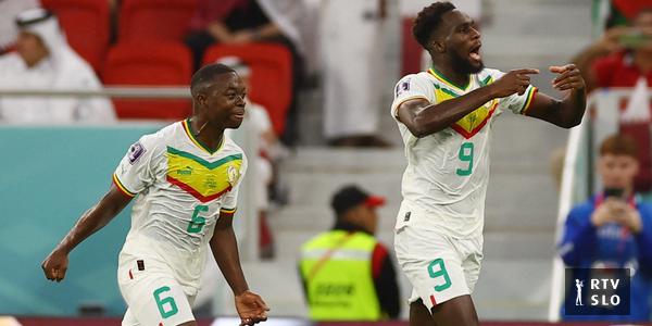 Não bastasse o gol histórico do catariano, os senegaleses à primeira vitória