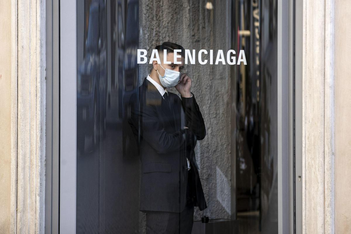 Modna hiša Balenciaga velja za enega najvidnejših baskijskh 