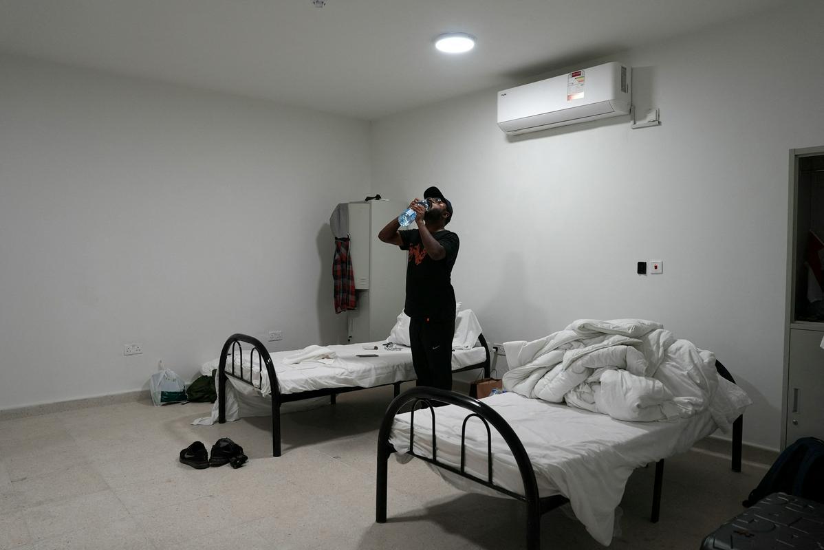 Sobe so ... minimalistične. Foto: Reuters