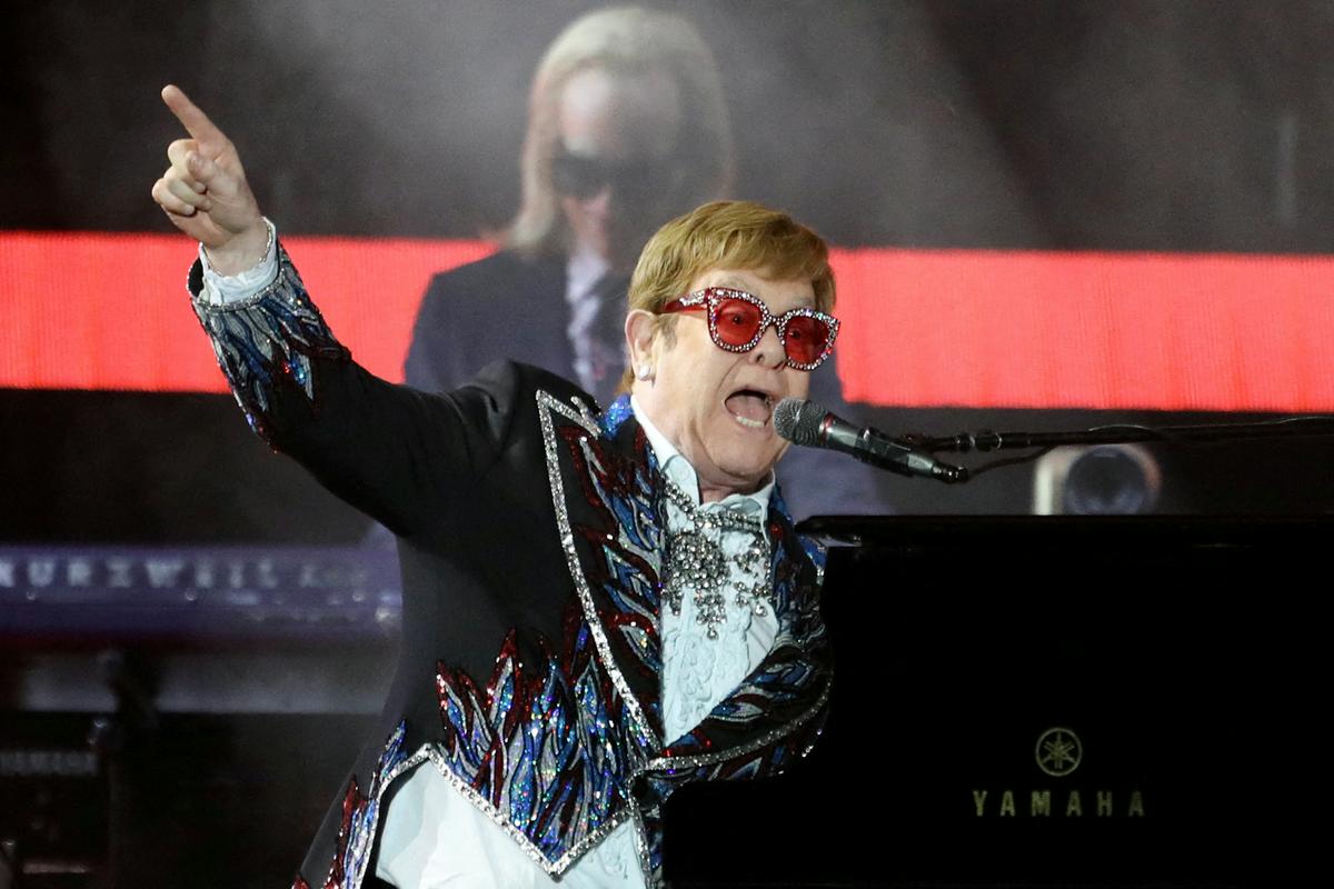 Elton John na predvidoma zadnjem koncertu v ZDA 20. novembra letos. Foto: Reuters