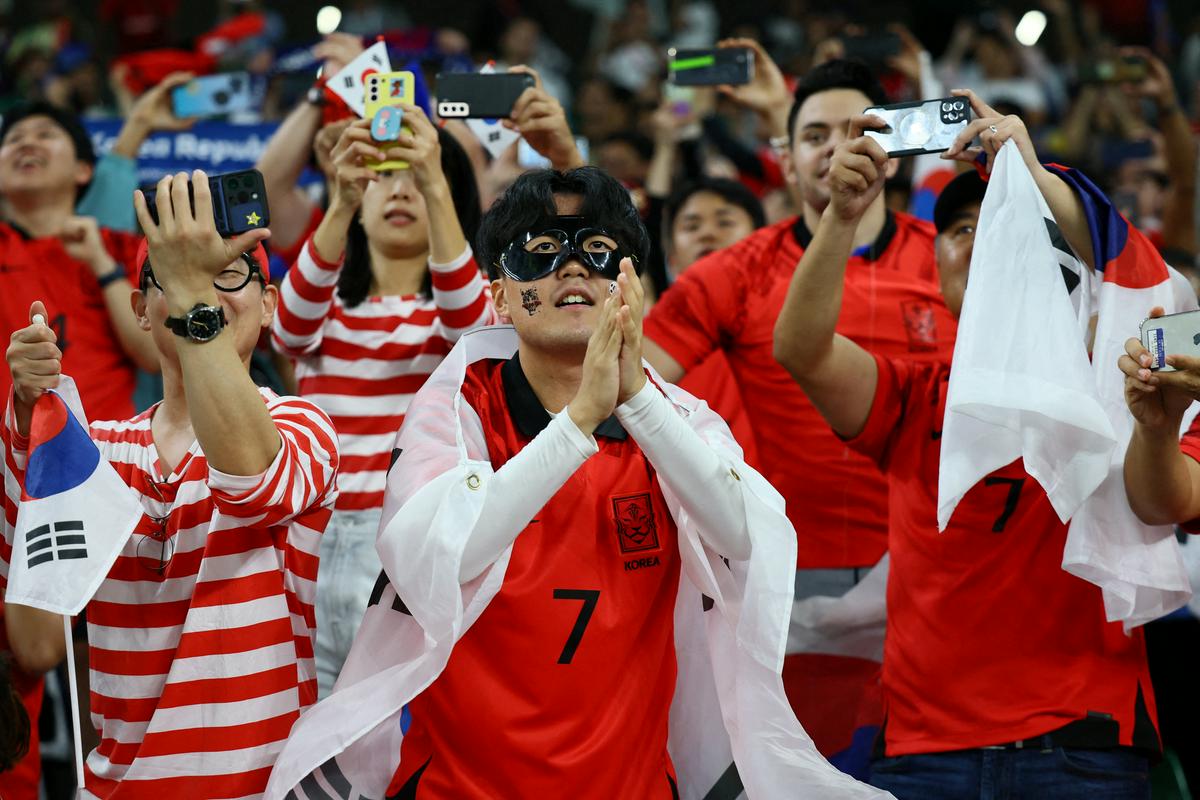 South Korea fans.  Photo: Reuters