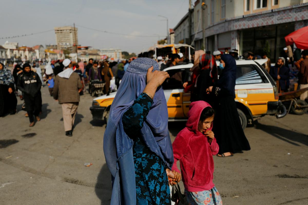 Talibani so po prevzemu oblasti znova uvedli stroge islamske zakone. Foto: Reuters
