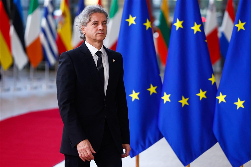 Golob bo nagovoril evropske poslance – glavne teme energetska kriza, zeleni prehod in širitev EU-ja