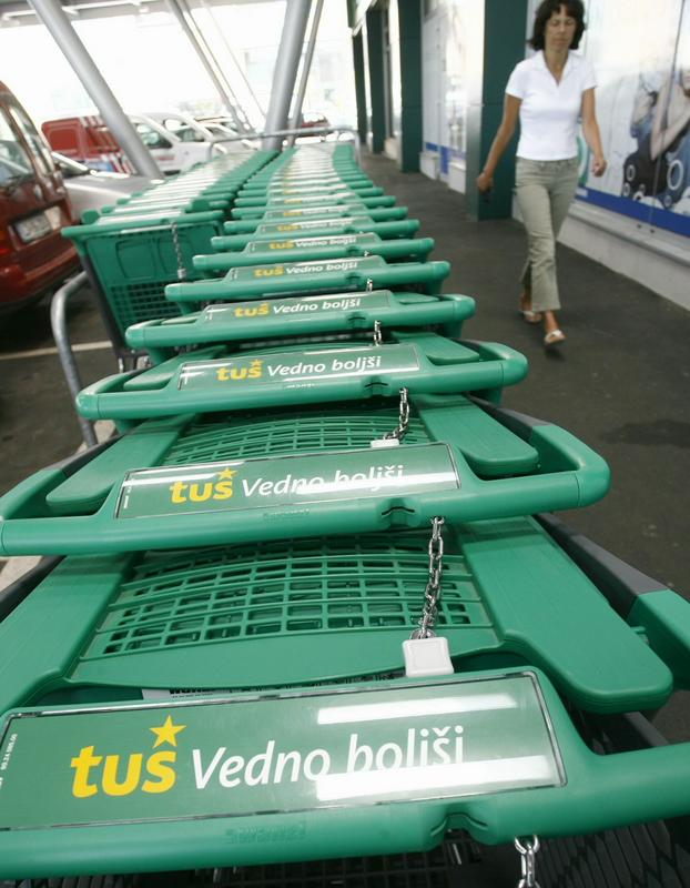 Zeleni nakupovalni vozički podjetja Tuš. Foto: BoBo