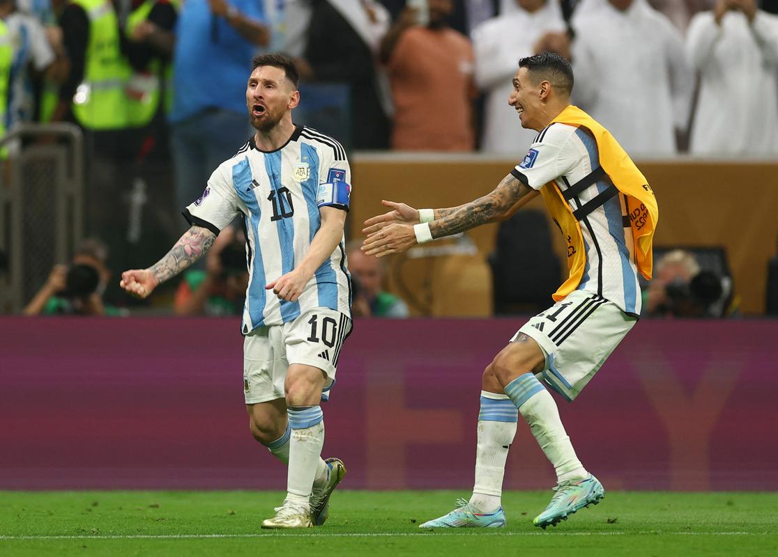 Samo Leo Messi in Angel Di Maria sta ostala v ekipi, ki je izgubila finale z Nemčijo v Braziliji 2014. Zdaj sta someščana iz Rosaria dobila drugo priložnost in jo izkoristila. Foto: Reuters