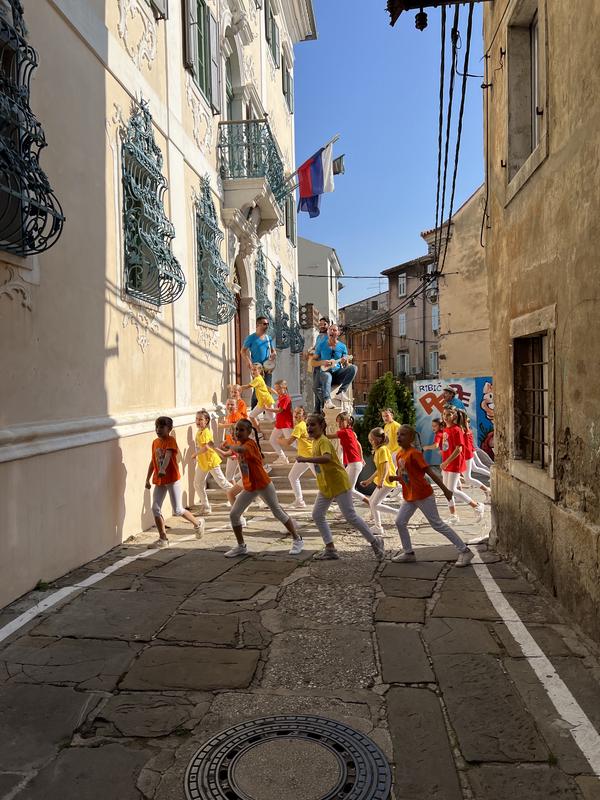 Zakaj Ribič Pepe rešuje božič? 