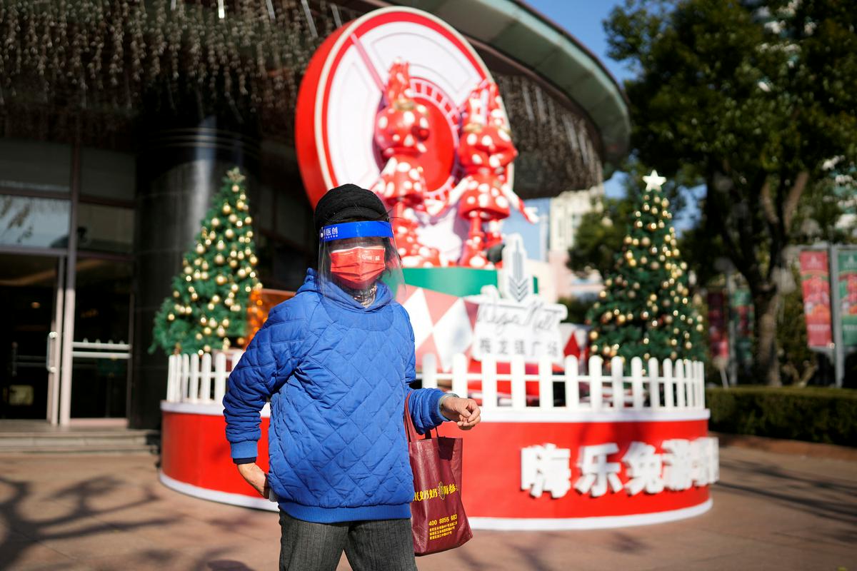 Kitajska bo novo leto preživela v znamenju covida-19. Foto: Reuters