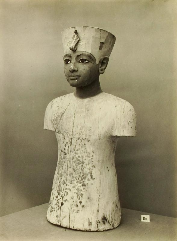 Polihromiran lesen kipec Tutankamona, ki so ga našli v faraonovi grobnici. Foto: Wikipedia