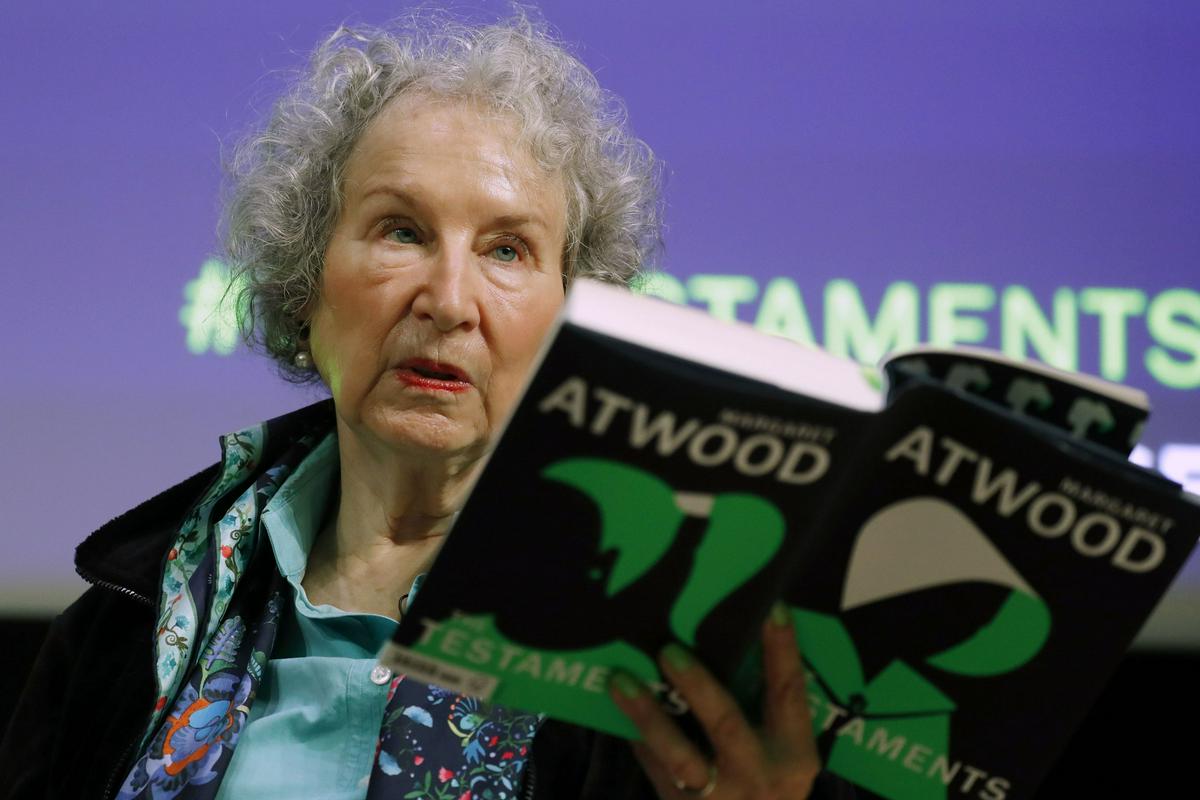 Margaret Atwood je denimo leta 2019 v nekem intervjuju potrdila, da so 