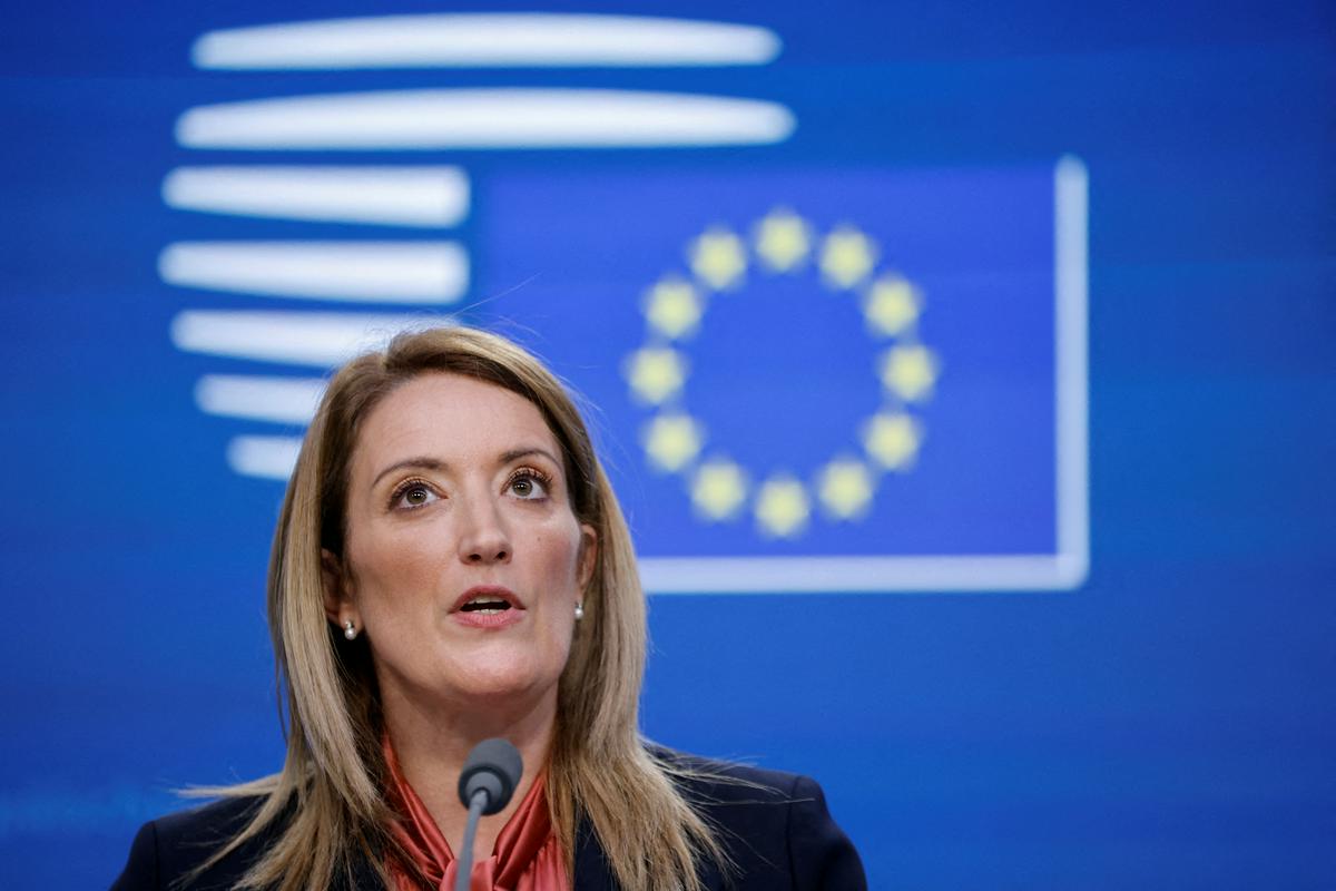 Metsola je poudarila, da mora Evropski parlament znova pridobiti zaupanje evropskih državljanov. Foto: Reuters
