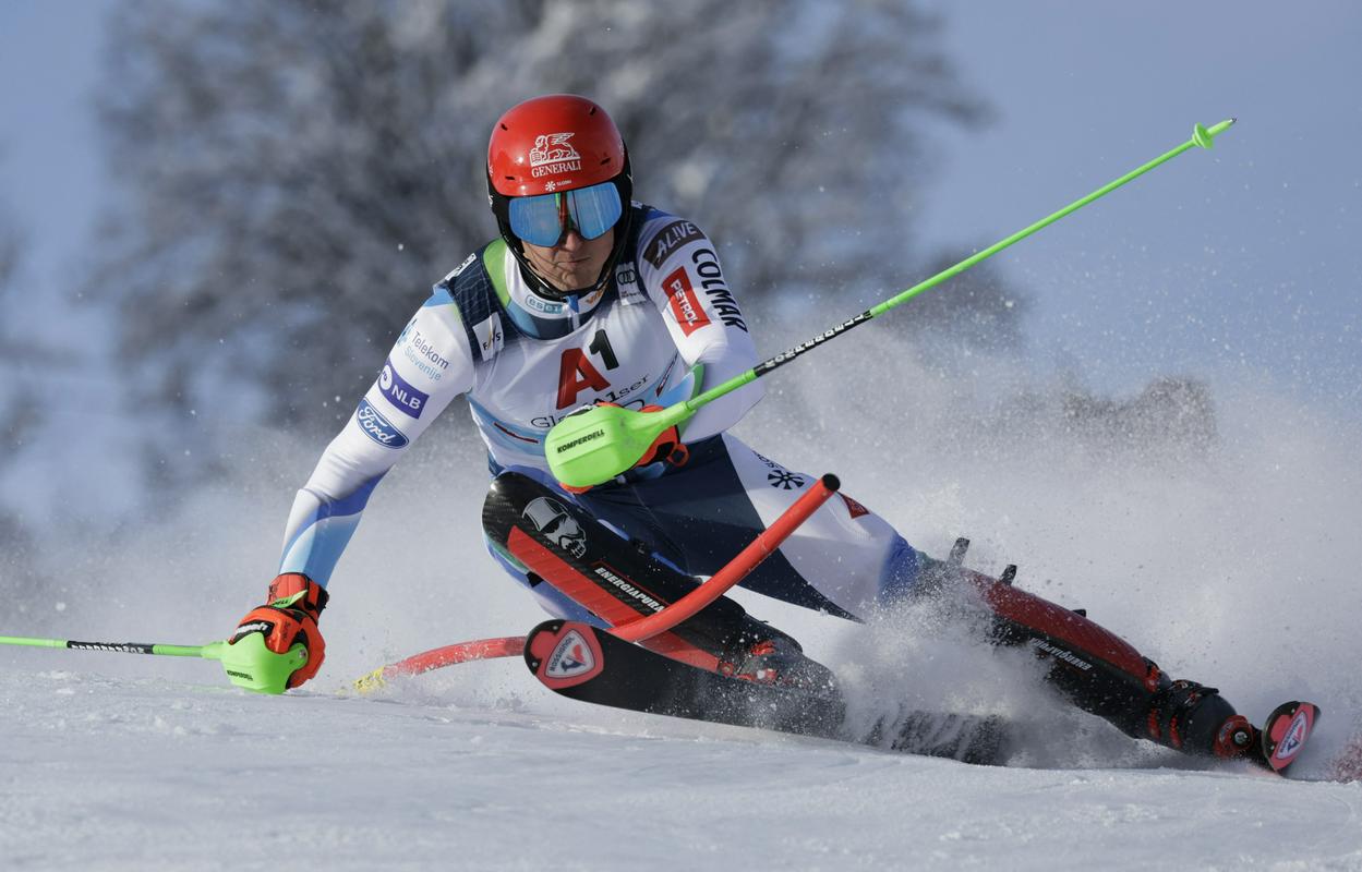 Štefan Hadalin was a quarter of a second behind in the Kitzbühel final.  Photo: AP