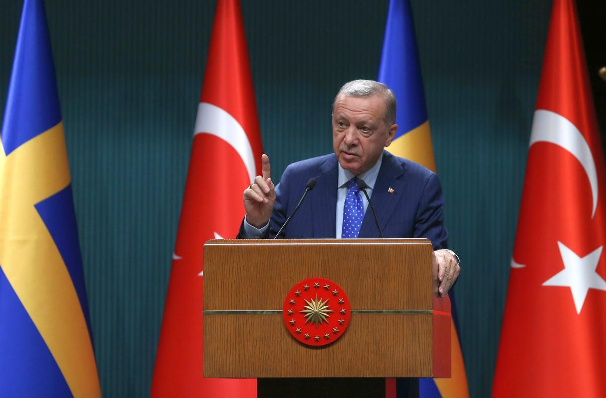 Erdogan ne vidi možnosti vstopa Švedske v Nato pred predsedniškimi volitvami v Turčiji maja letos. Foto: EPA