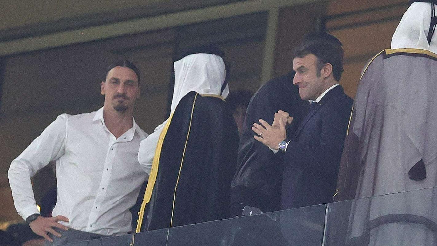 Ibrahimović si je finalno tekmo na stadionu Lusail v Katarju ogledal v živo. Foto: EPA