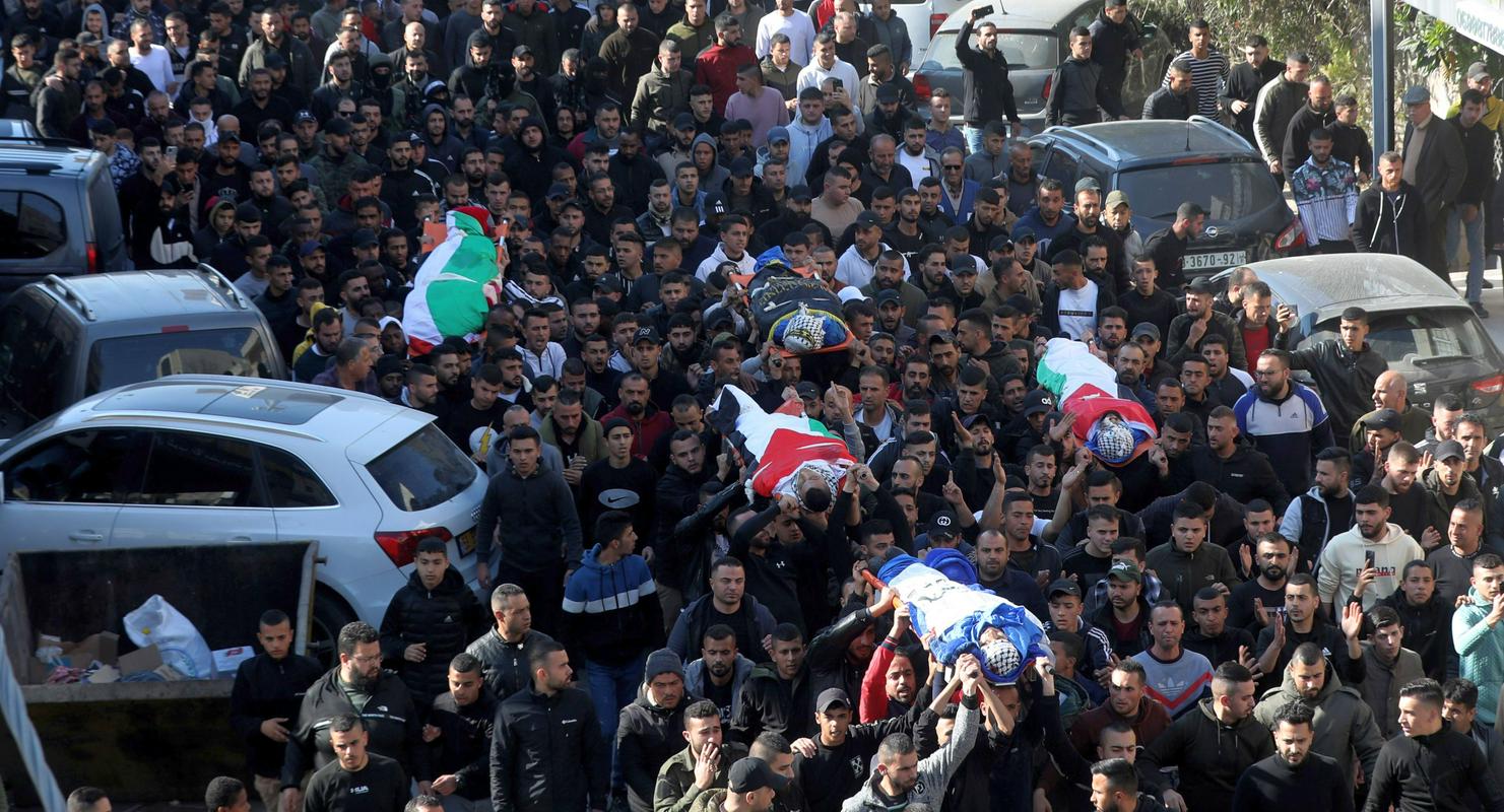 V izraelski akciji v Dženinu je bilo ubitih devet Palestincev. Foto: EPA