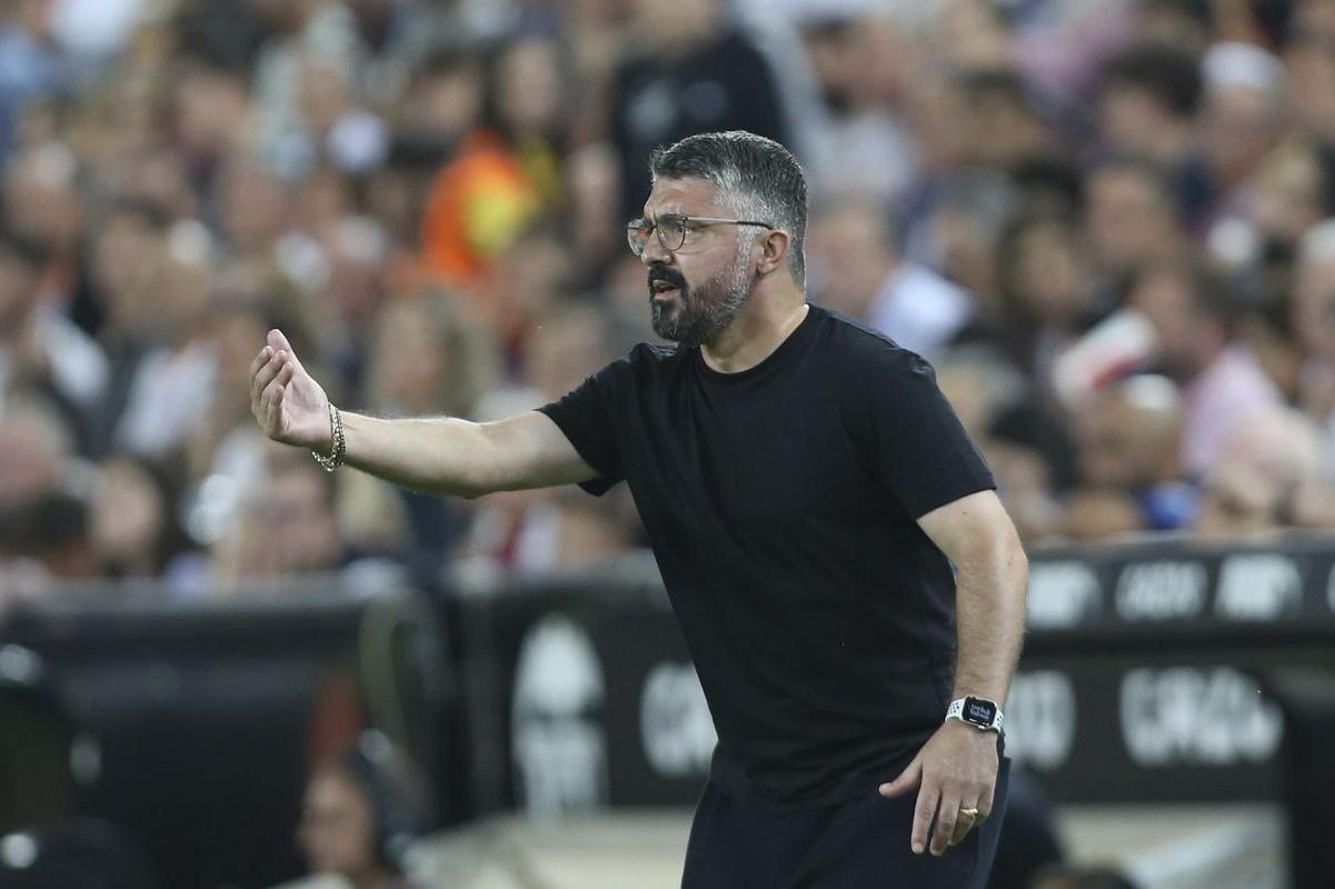Gennaro Gattuso je na klopi Valencie sedel od 9. junija lani. Po porazu z Valladolidom z 0:1 je vodstvu kluba zmanjkalo potrpljenja. Foto: AP