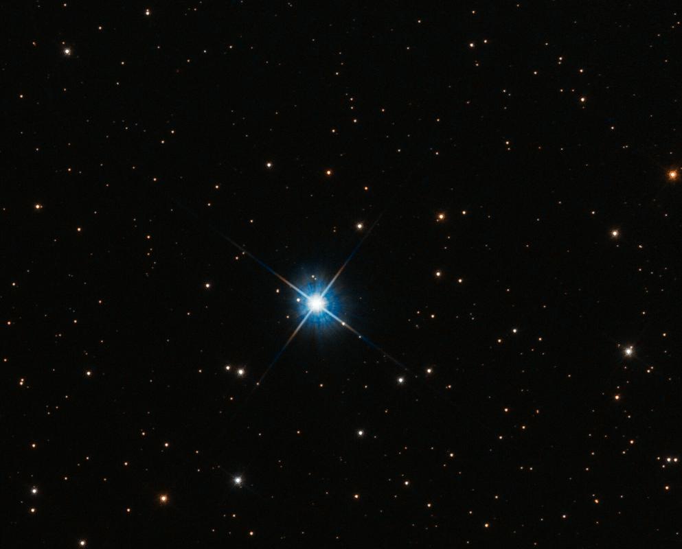 LAWD 37 je četrta najbližja bela pritlikavka. Foto: NASA, ESA, P. McGill (Univ. of California, Santa Cruz and University of Cambridge), K. Sahu (STScI), J. Depasquale (STScI)