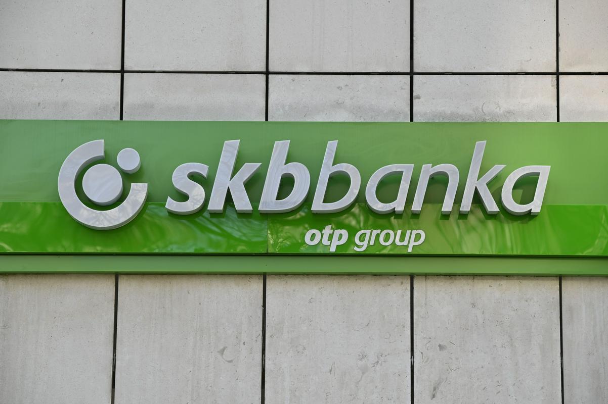 SKB banka bo združena z Novo KBM, saj sta obe zdaj v lasti madžarskega OTP-ja. Foto: BoBo/Žiga Živulovič jr.