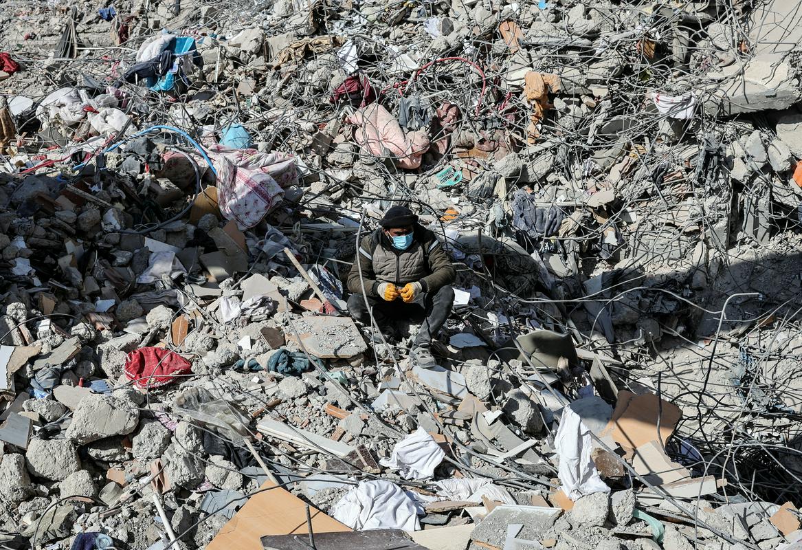 Katastrofalne razmere v provinci Kahramanmaras. Foto: Reuters