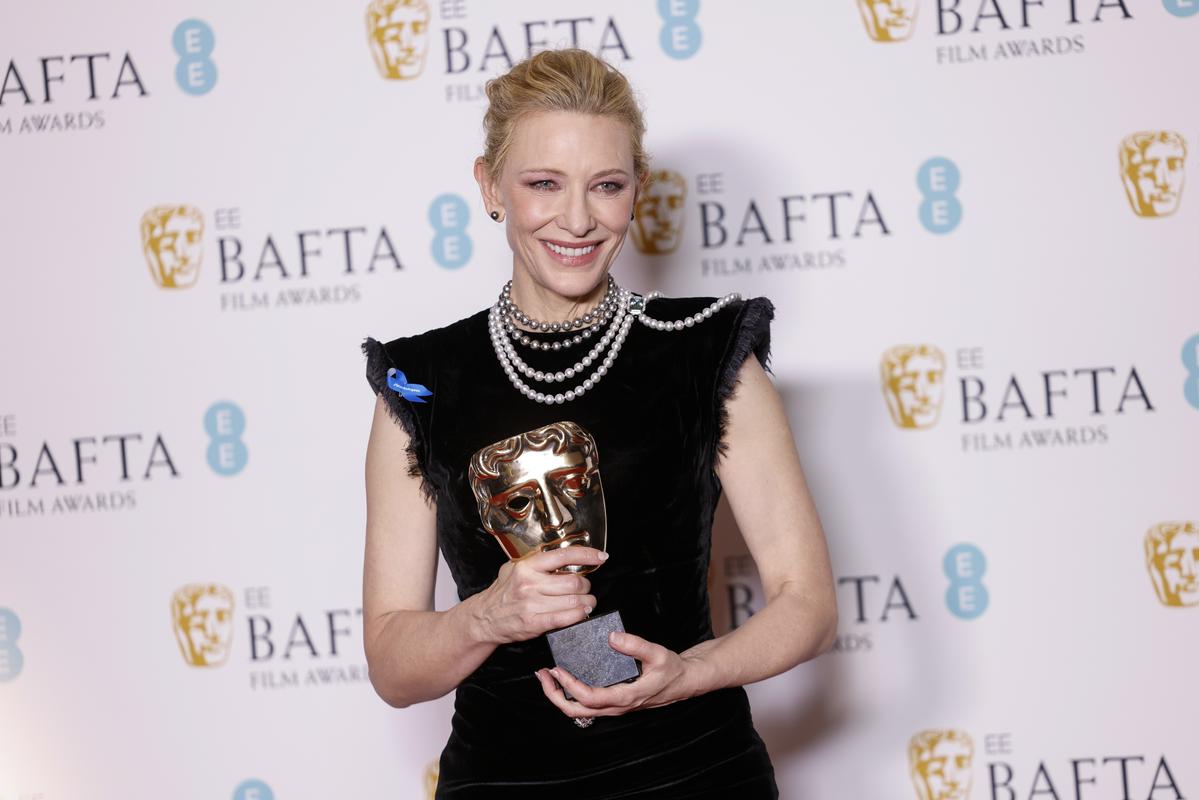 Cate Blanchett, ki je nagrado prevzela s solzami v očeh, se je ob tem zahvalila svoji materi in režiserju Toddu Fieldu. V zahvalnem govoru je poudarila še, da je bilo to 