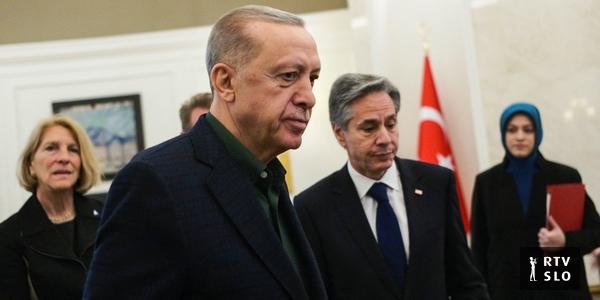 In der Türkei befürwortete Blinken den raschen Beitritt Schwedens und Finnlands zur NATO