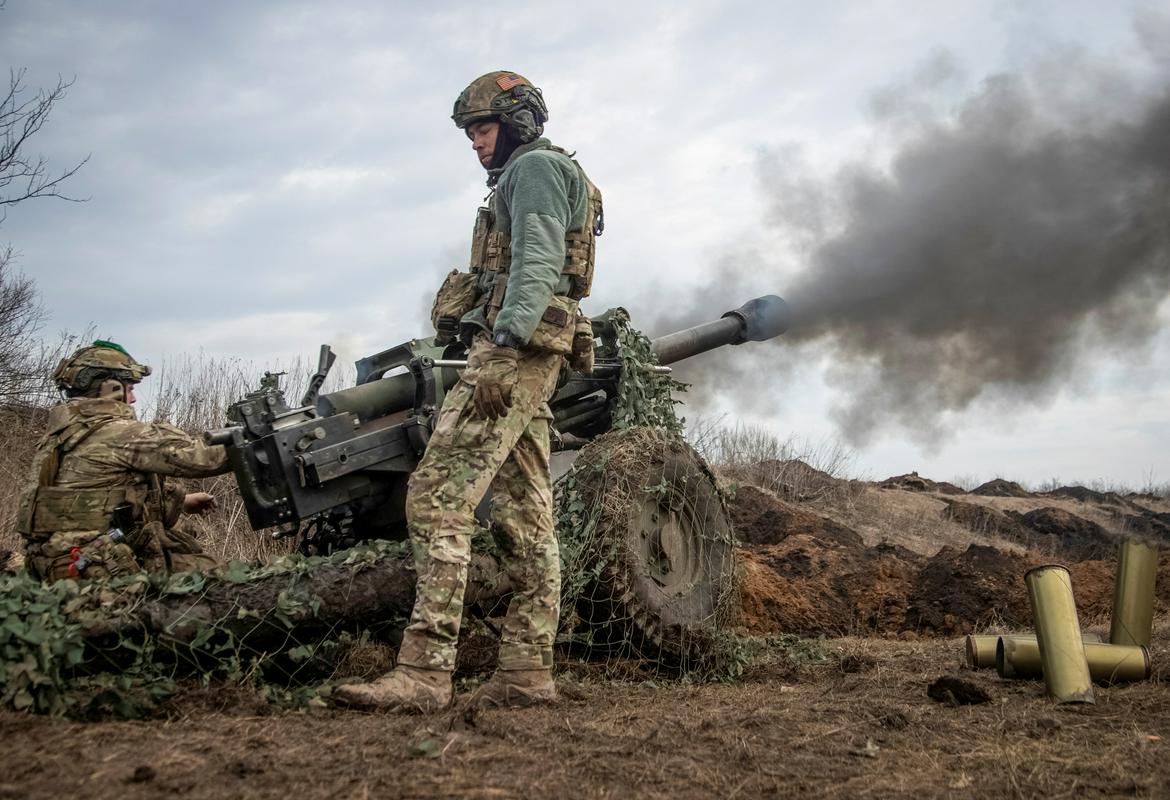 Vojna v Ukrajini je od lanskega februarja v ospredju evropske politične realnosti. A kot opozarja Požgan, je konfliktov po svetu veliko, in od Varnostnega sveta se pričakuje, da jih bo obravnaval z enako predanostjo. Foto: Reuters