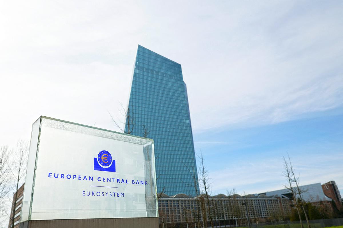 Svet ECB-ja napoveduje, da bo vse nadaljnje korake temeljil na tekočih makroekonomskih podatkih. Foto: Reuters