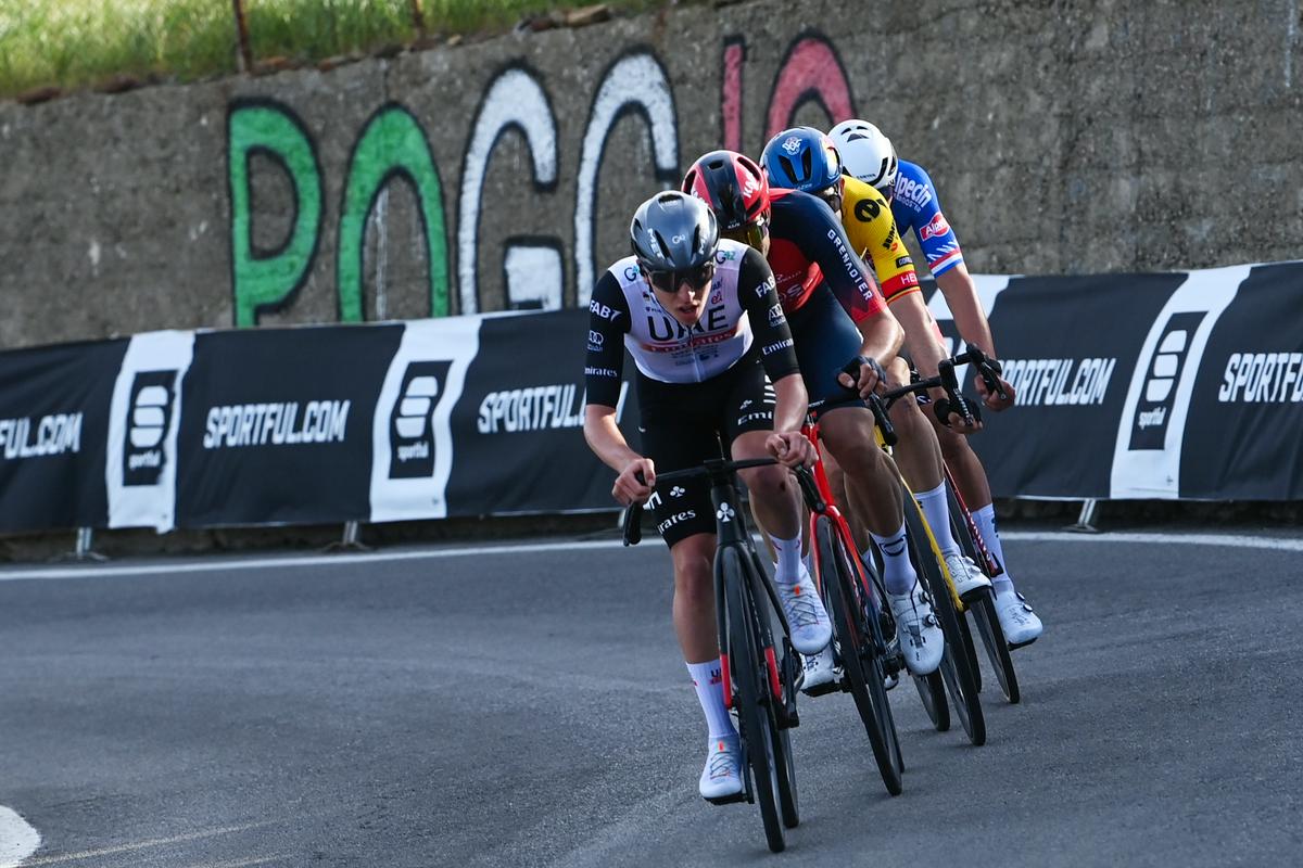 Poggio ostaja izziv za Pogačarja, ki sanja o zmagi na kolesarskem spomeniku v Sanremu, na katerem sicer stopnjuje izide: 12., 5. in 4. mesto. Foto: RCS Sport
