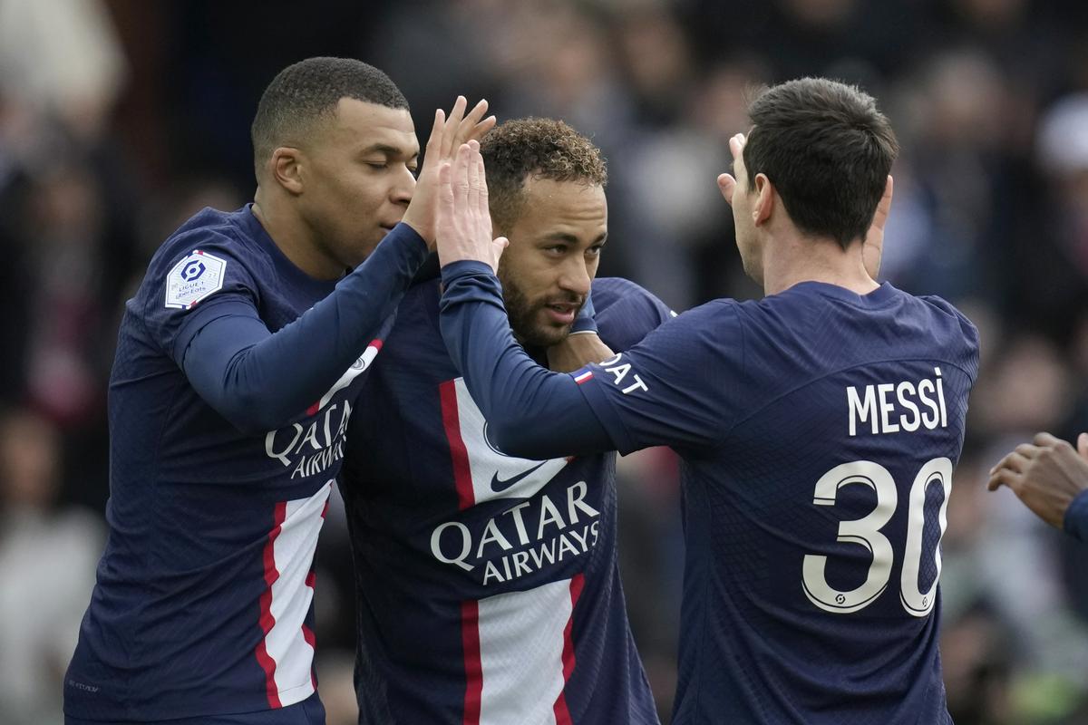 Igranje z Mbappejem in Neymarjem ni prineslo pričakovanega in zahtevanega – prvega naslova evropskega klubskega prvaka za PSG. Foto: AP