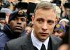 Pistorius ostaja še najmanj eno leto v zaporu