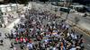 Protestniki v Tel Avivu na sporno pravosodno reformo opozorili z zaporo cest