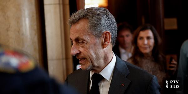 Sarkozy en résidence surveillée après confirmation de sa peine de prison pour corruption