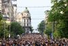 V Beogradu nov shod proti nasilju, najbolj množičen doslej. Ljudje Vučića pozivajo k odstopu.