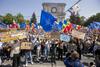 SPOTLIGHT, 24 May: Thousands mass for pro-EU rally in Moldova