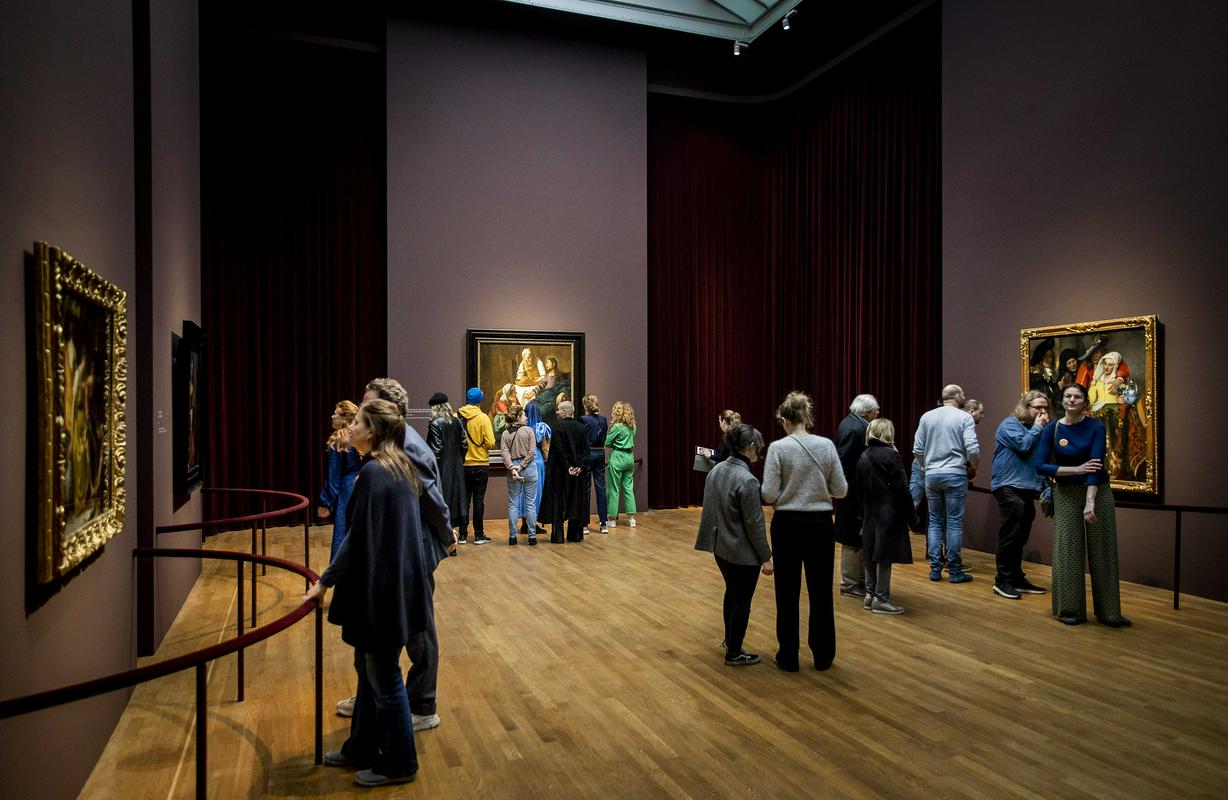 Dvorana z zgodnjimi Vermeerjevimi deli. Foto: EPA