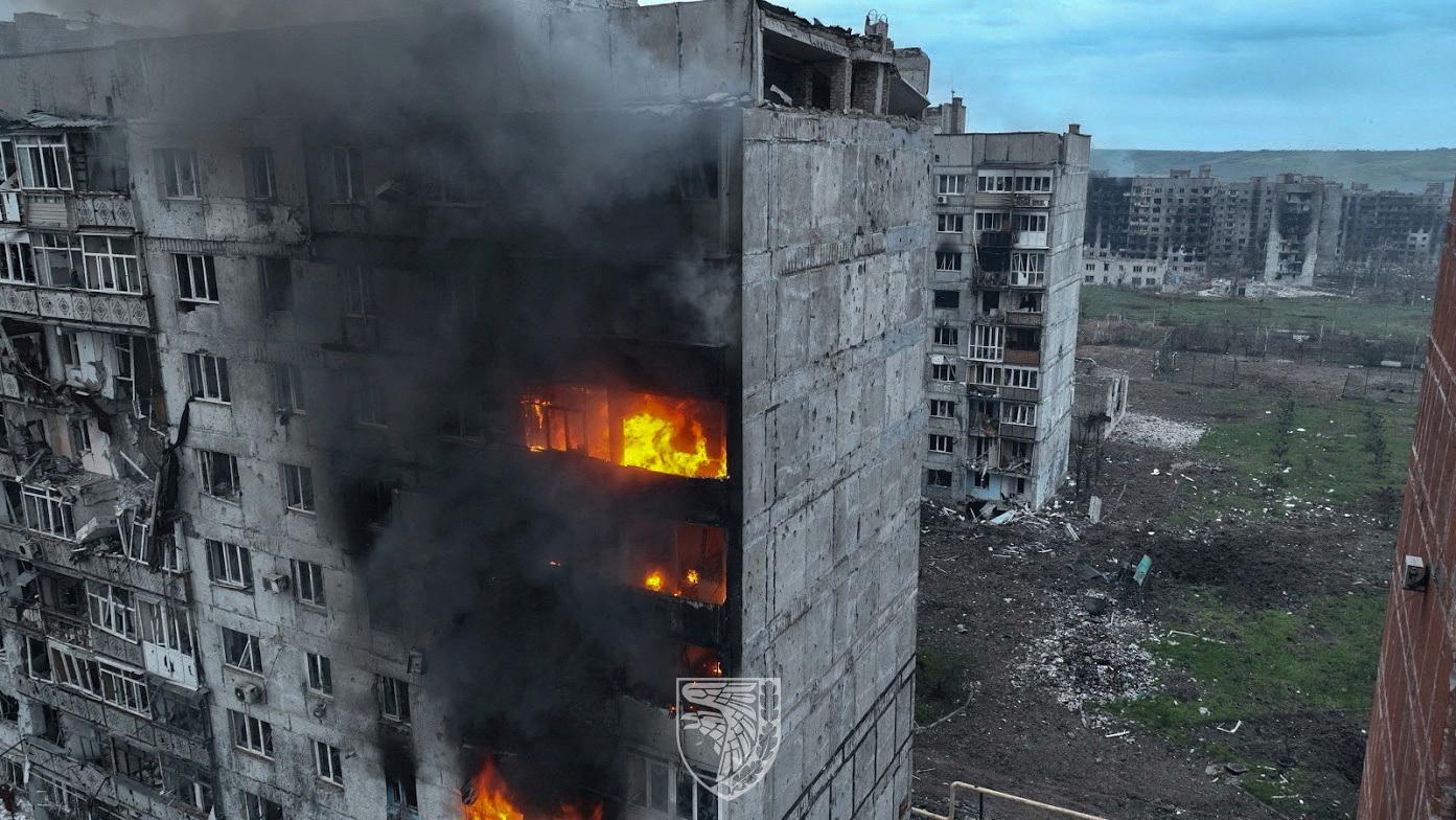 Uničenje v Bahmutu je nepredstavljivo. Foto: Reuters