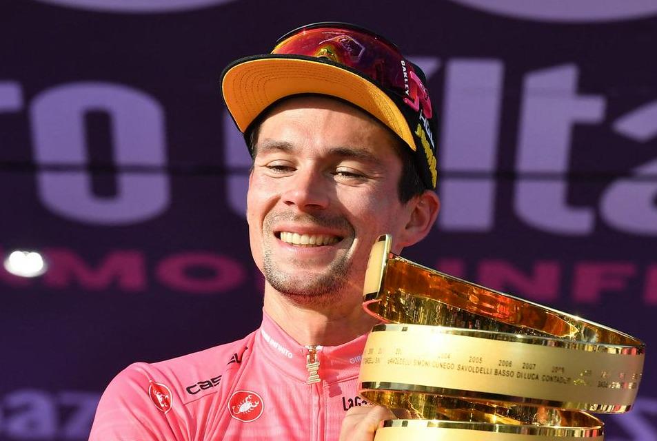 Letos je na Dirki po Italiji rožnato majico osvojil Primož Roglič, ki pa z novo ekipo v letu 2024 cilja na Dirko po Franciji, katere predstavitev bo 25. oktobra. Foto: Reuters