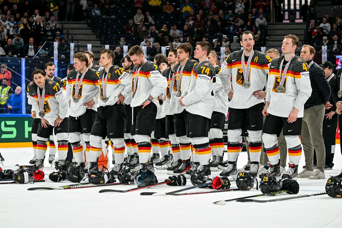 Nemci so presegli vsa pričakovanja s srebrno medaljo. Foto: EPA