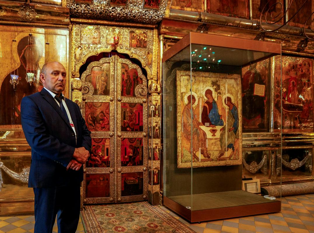 Putin krepi svoje vezi s Cerkvijo: najslavnejšo rusko ikono seli iz muzeja v katedralo
