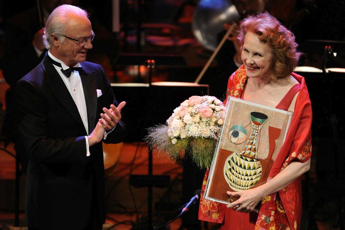 Leta 2013 je glasbeno nagrado polar prejela iz rok švedskega kralja Gustava. Foto: EPA