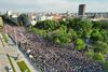 Protestniki na petem shodu proti nasilju preplavili Beograd