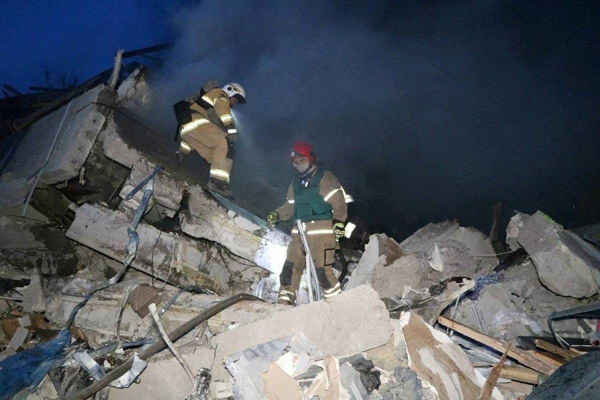 Posledice eksplozije v Dnipru. Foto: Reuters
