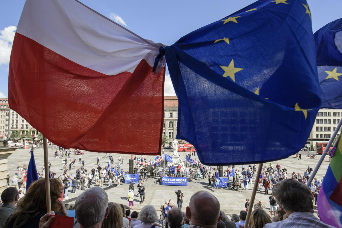 Oblasti v Varšavi menijo, da je zakonodaja nujna za odpravo vpliva Rusije na Poljskem. Foto: EPA