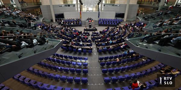 Der Deutsche Bundestag hat Reformen beschlossen, um die Beschäftigung von Ausländern zu vereinfachen