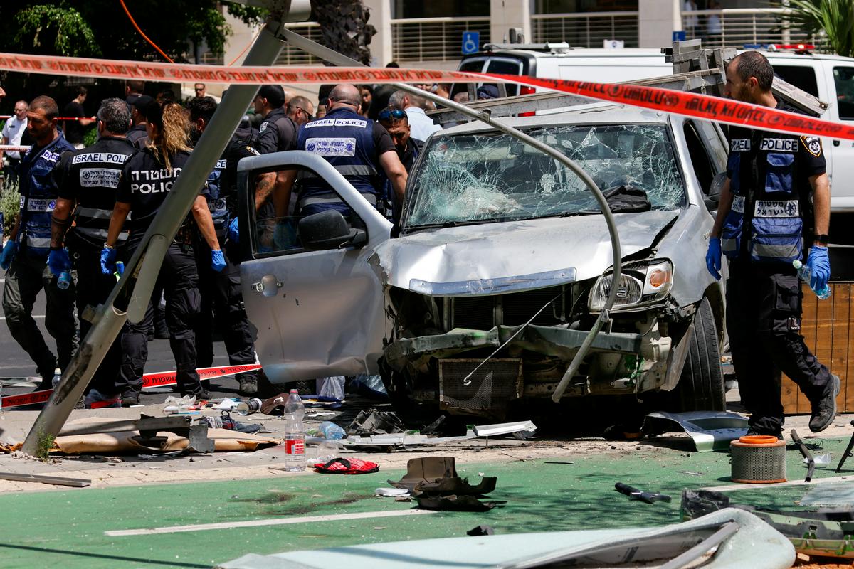 Prizorišče napada v Tel Avivu. Foto: Reuters