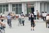Severnokorejska pravila oblačenja: ženske ne smejo nositi kratkih hlač